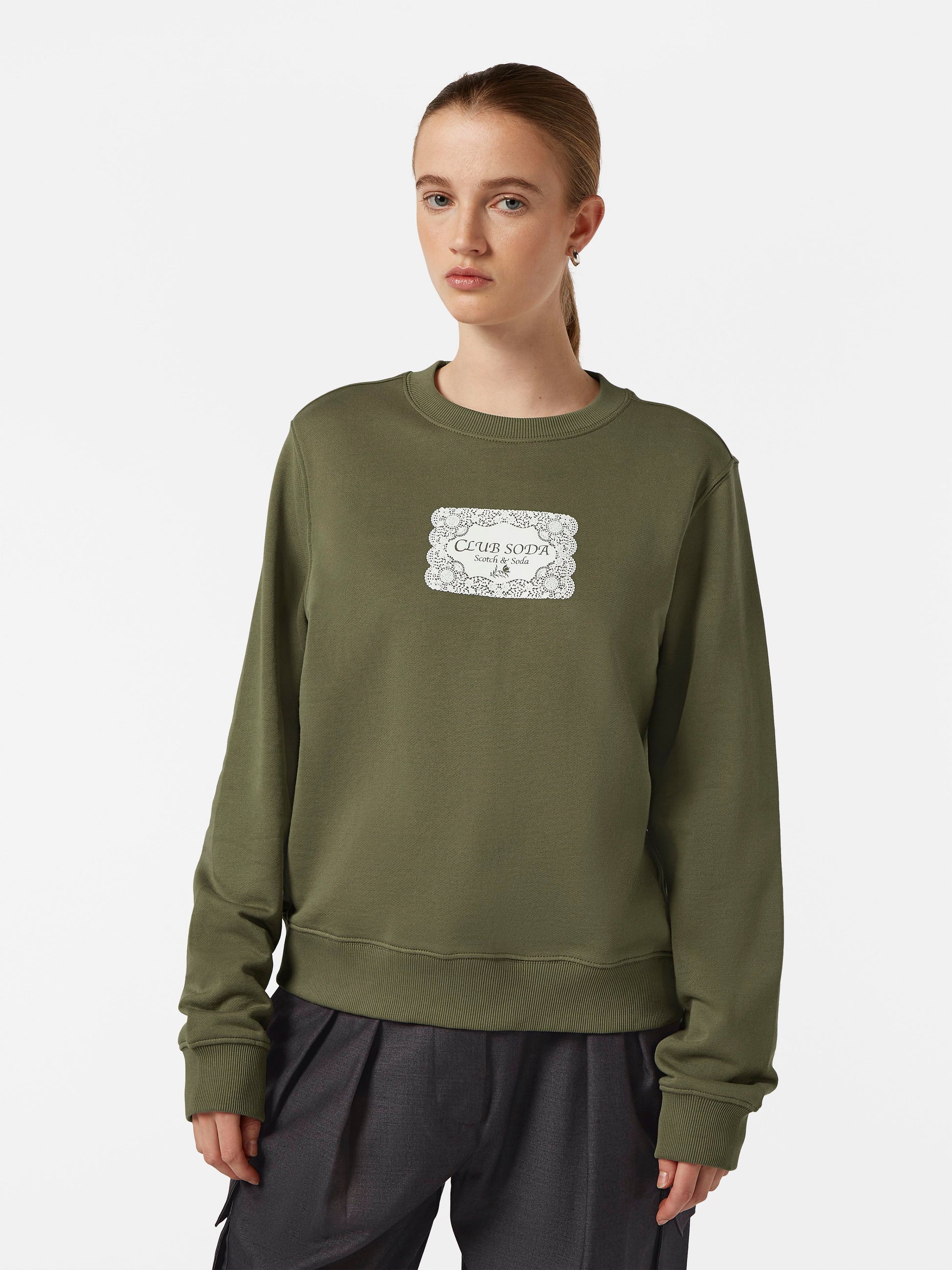 Chest artwork regular sweatshirt