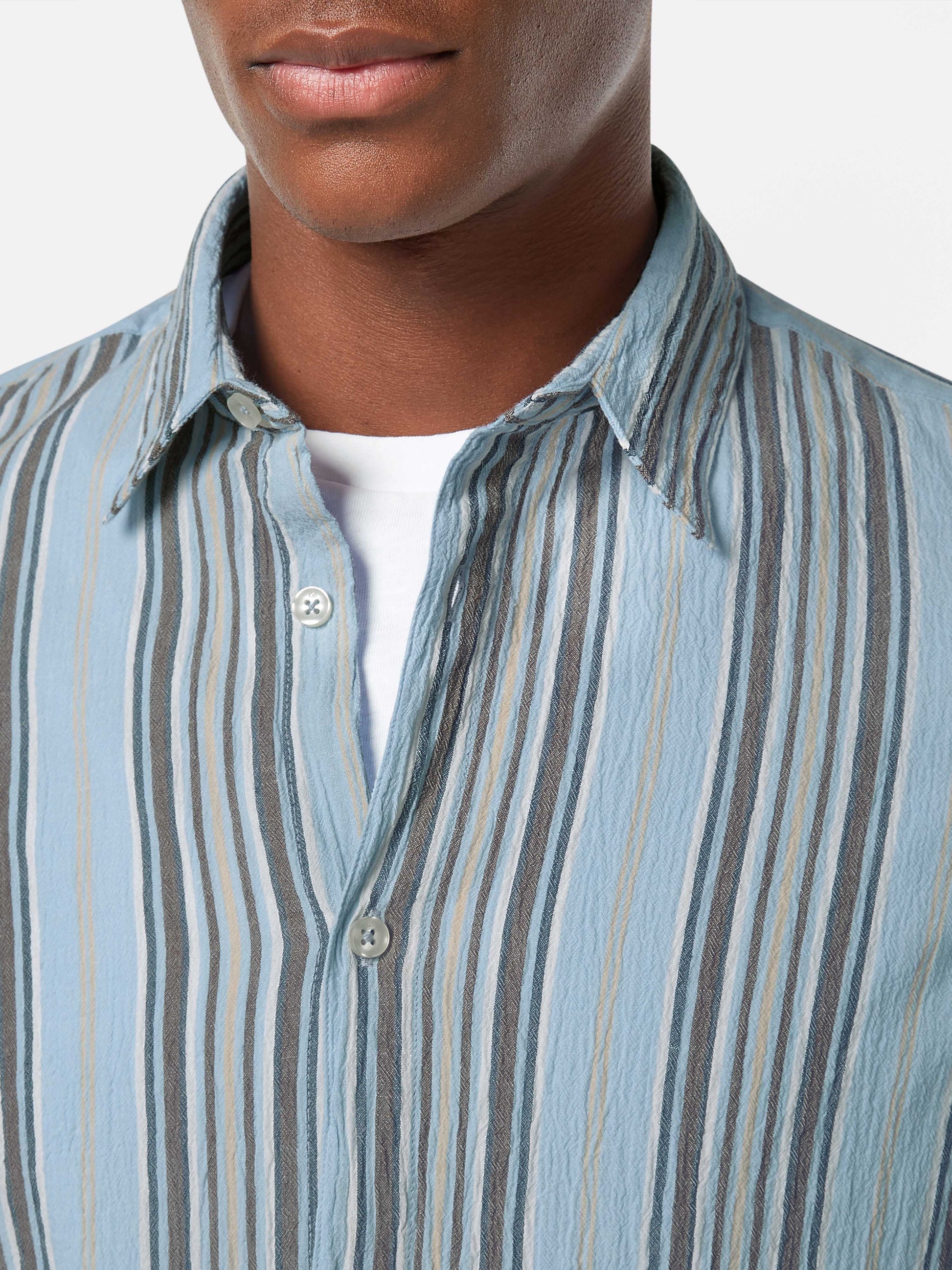 Crinkled-stripe regular fit shirt