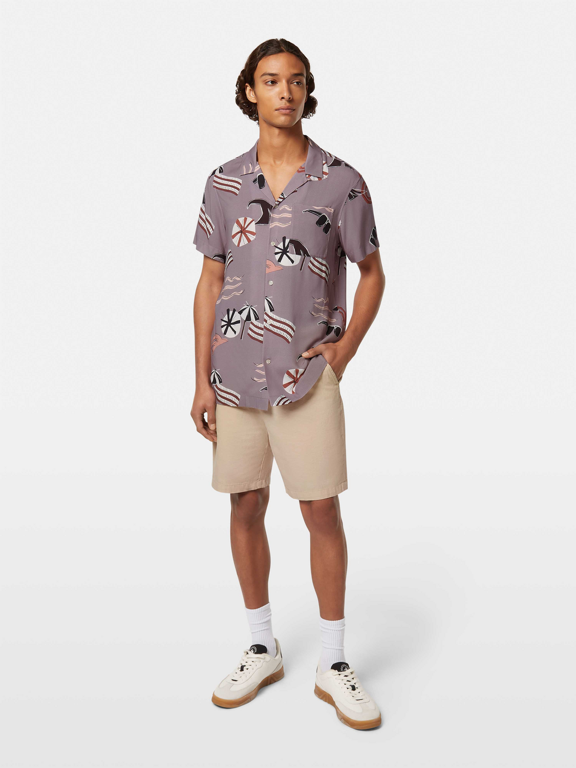 AOP short-sleeved regular fit viscose shirt
