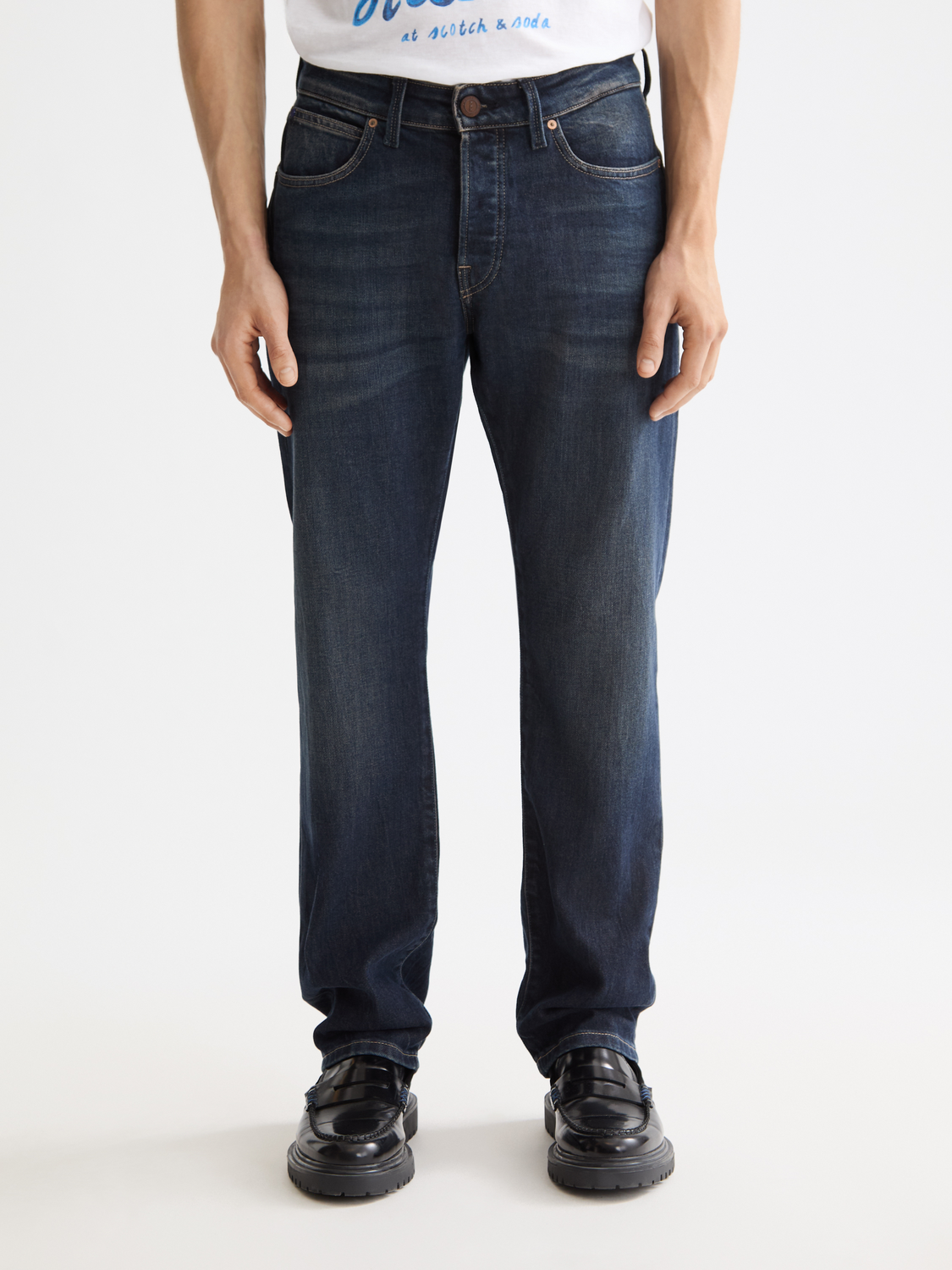 The Zee straight denim