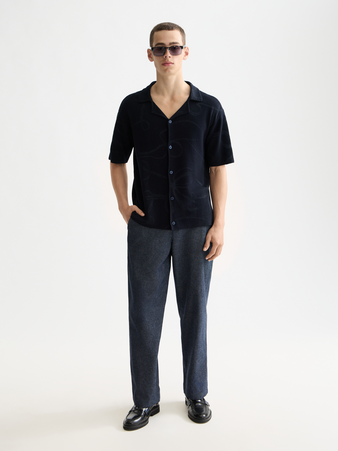 Jacquard knitted short sleeve shirt