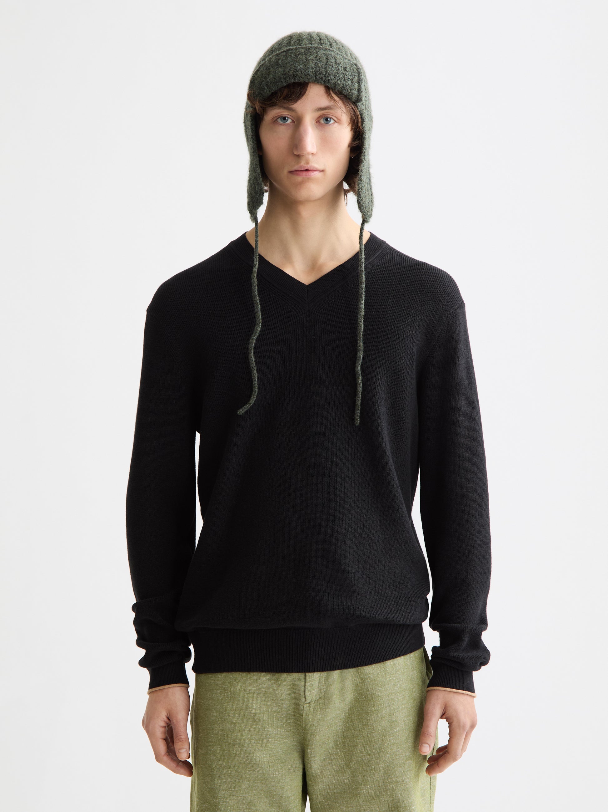 cotton linen v-neck knit