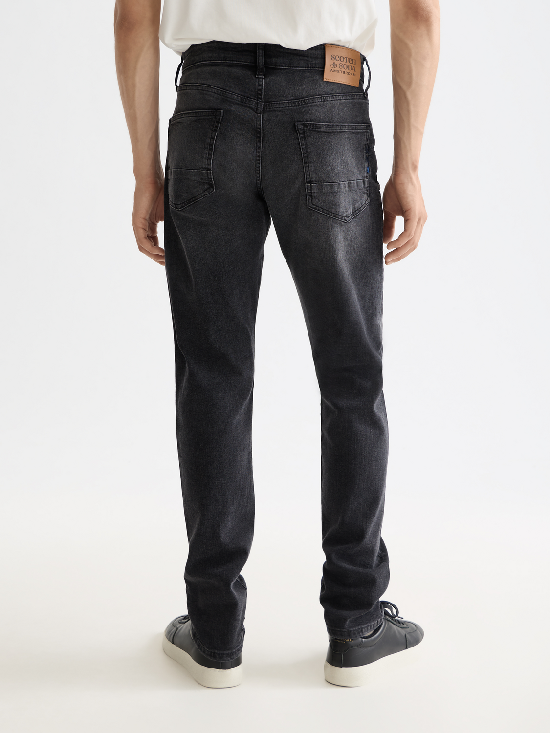 Essentials Ralston slim denim