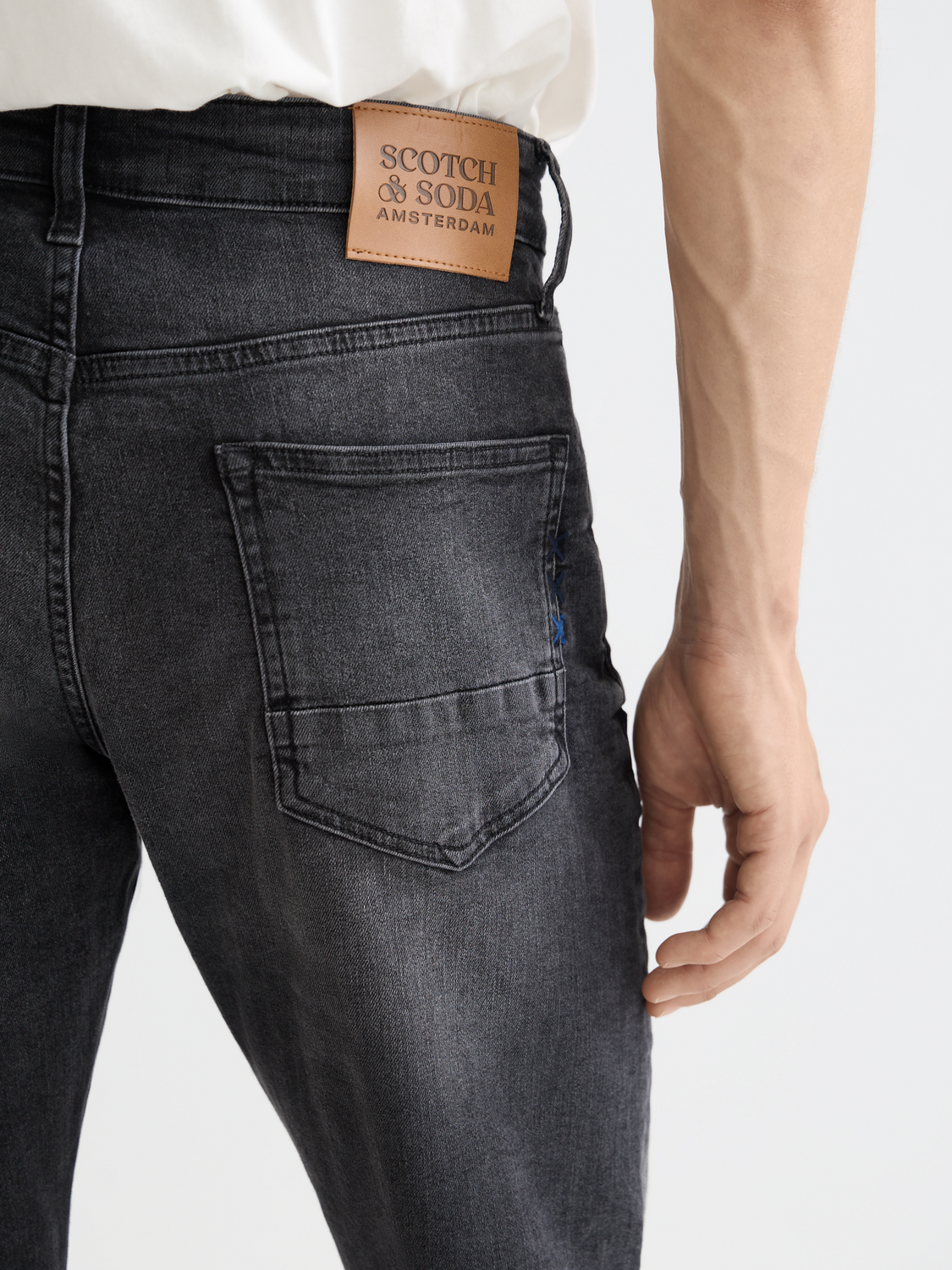 Essentials Ralston slim denim
