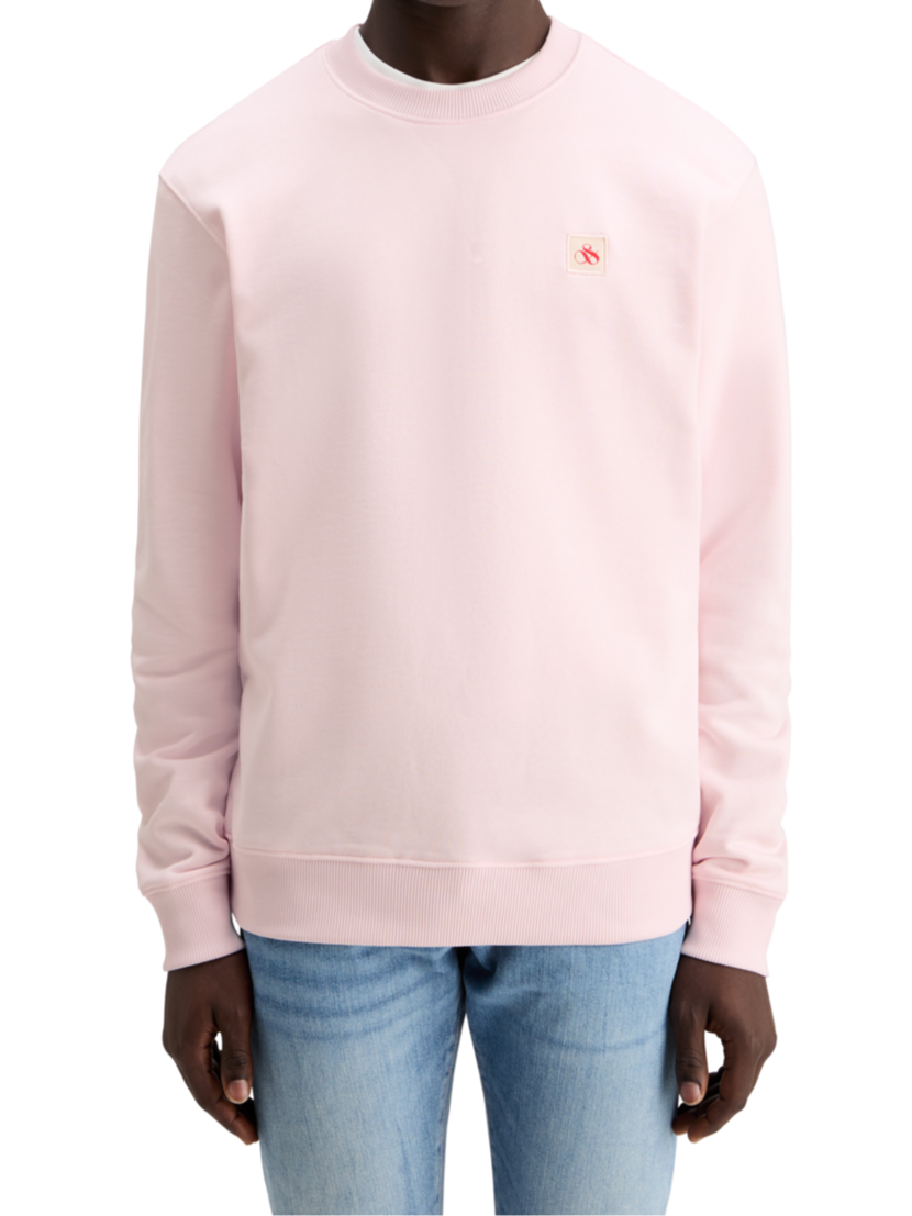 ESSENTIAL LOGO BADGE SWEATSHIRT