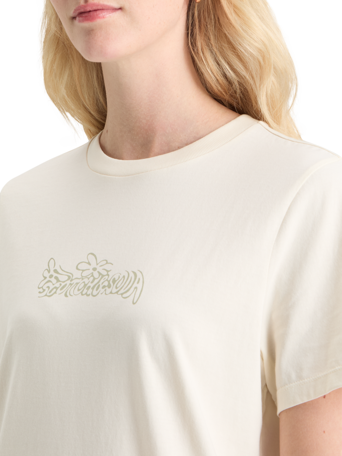CHEST ARTWORK REGULAR FIT T-SHIRT