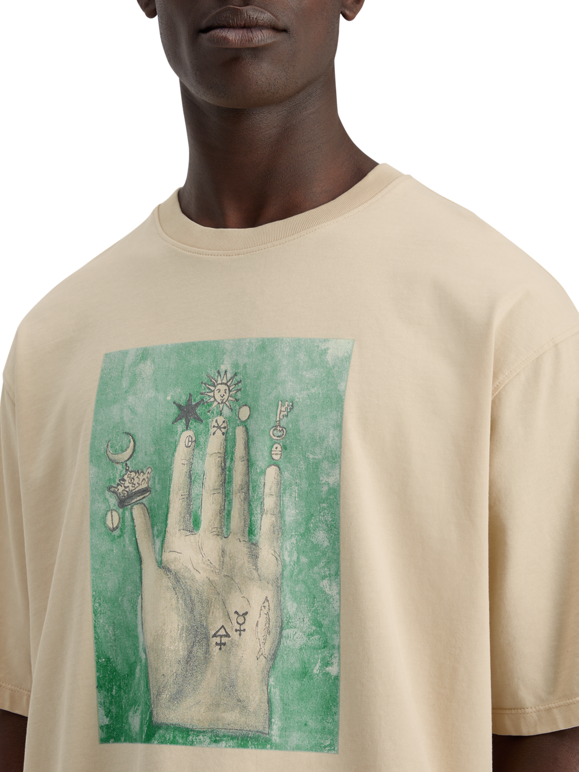 LOOSE FIT EMBASSY OF THE FREE MIND ARTWORK T-SHIRT
