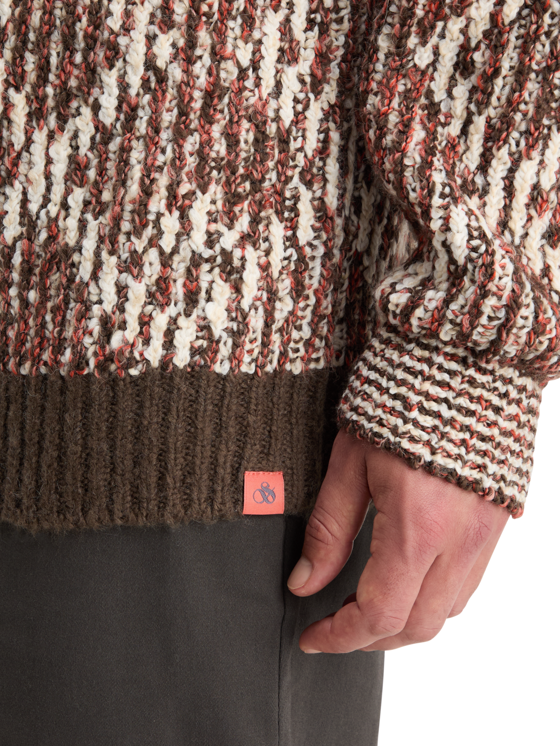 TURTLE NECK JACQUARD EXTRA DROPPED SHOULDER SWEATER