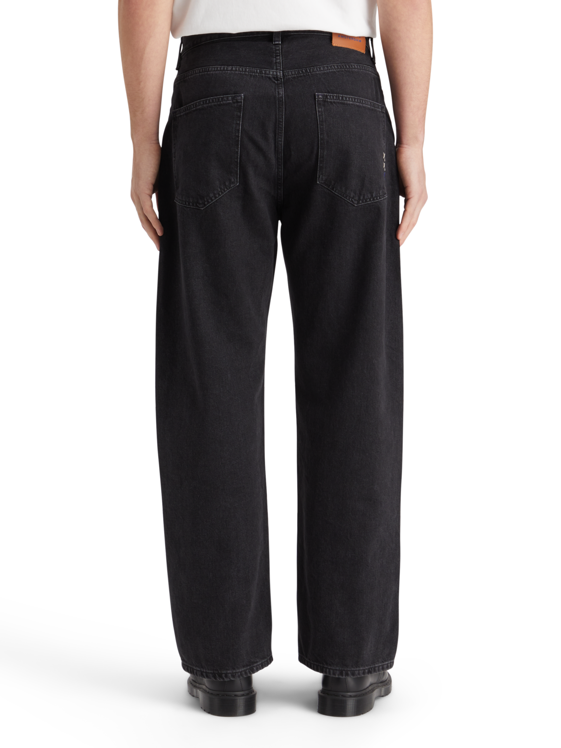 Essentials The pitch loose denim