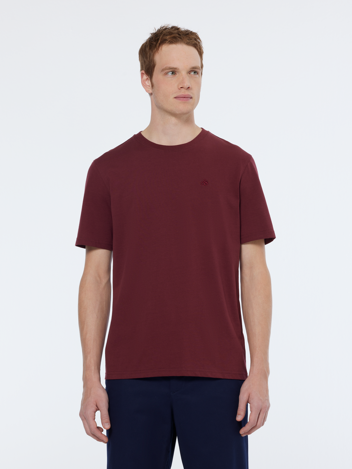 Seasonal Essential logo t-shirt