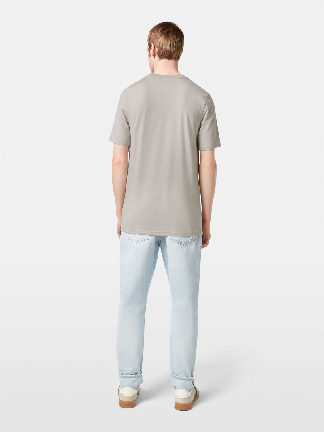 Seasonal Essential logo T-shirt