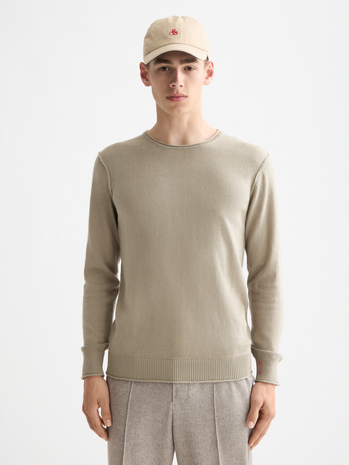Wool blend pullover
