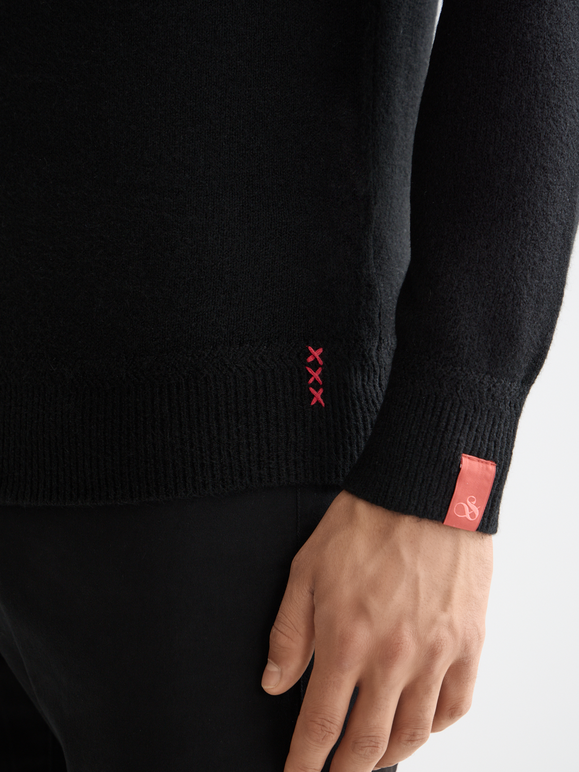 Soft knit regular fit crew neck