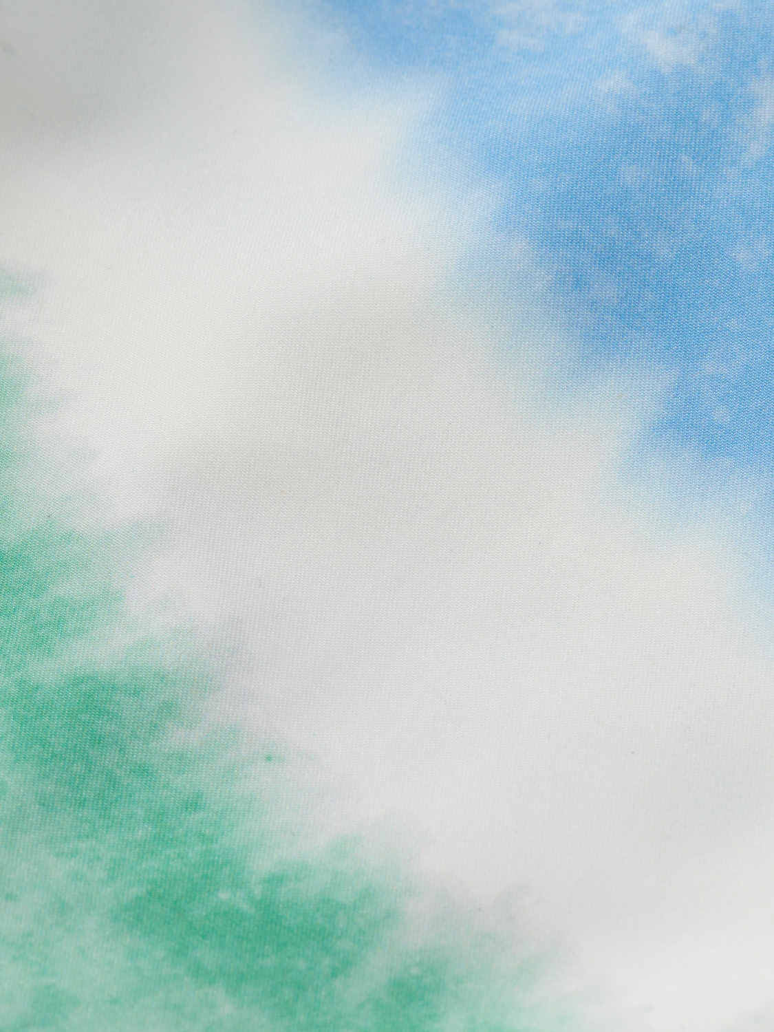 MID-LENGTH 'MAGIC' GRADIENT SWIMSHORTS