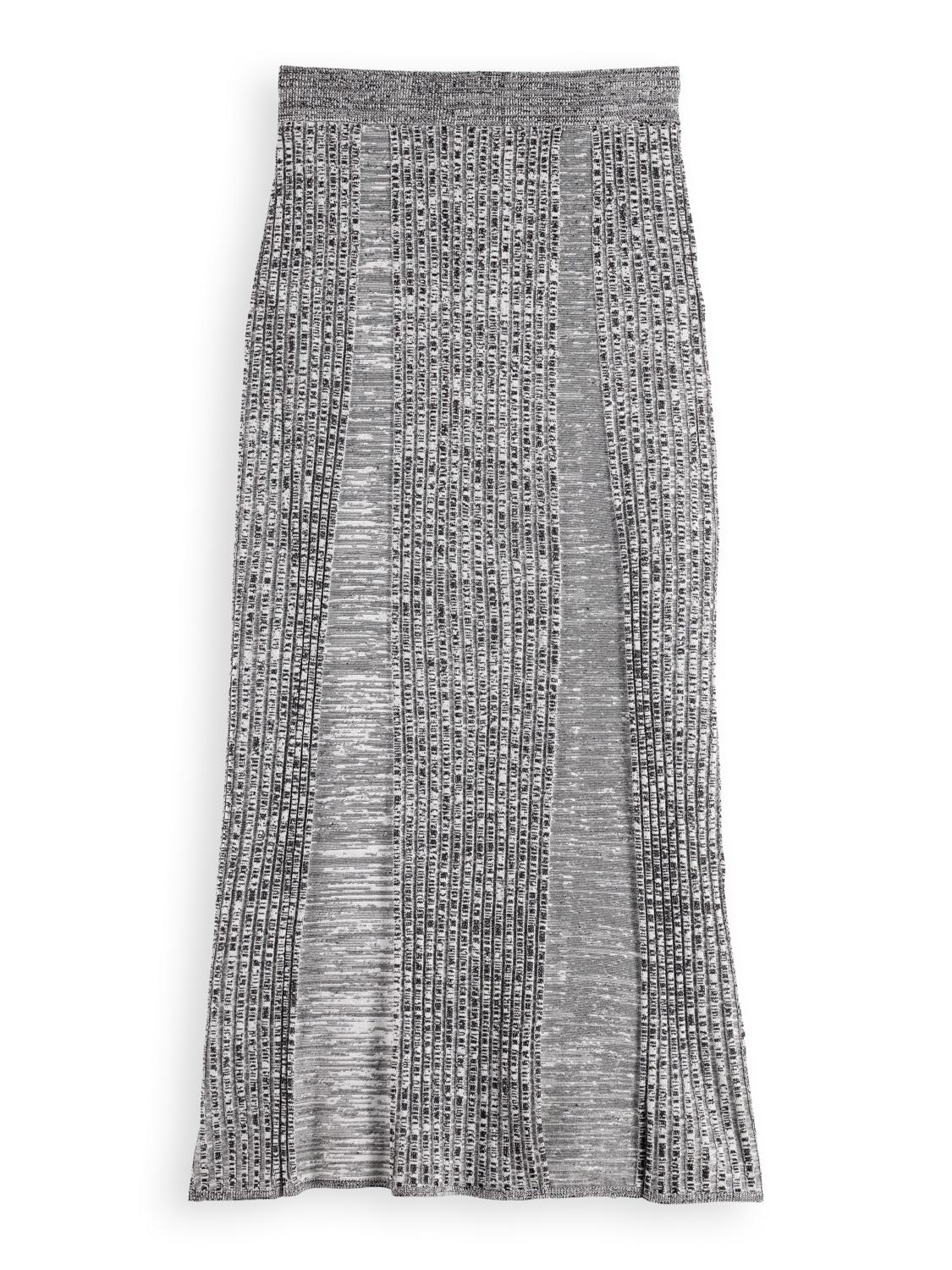 Maxi ribbed knitted skirt