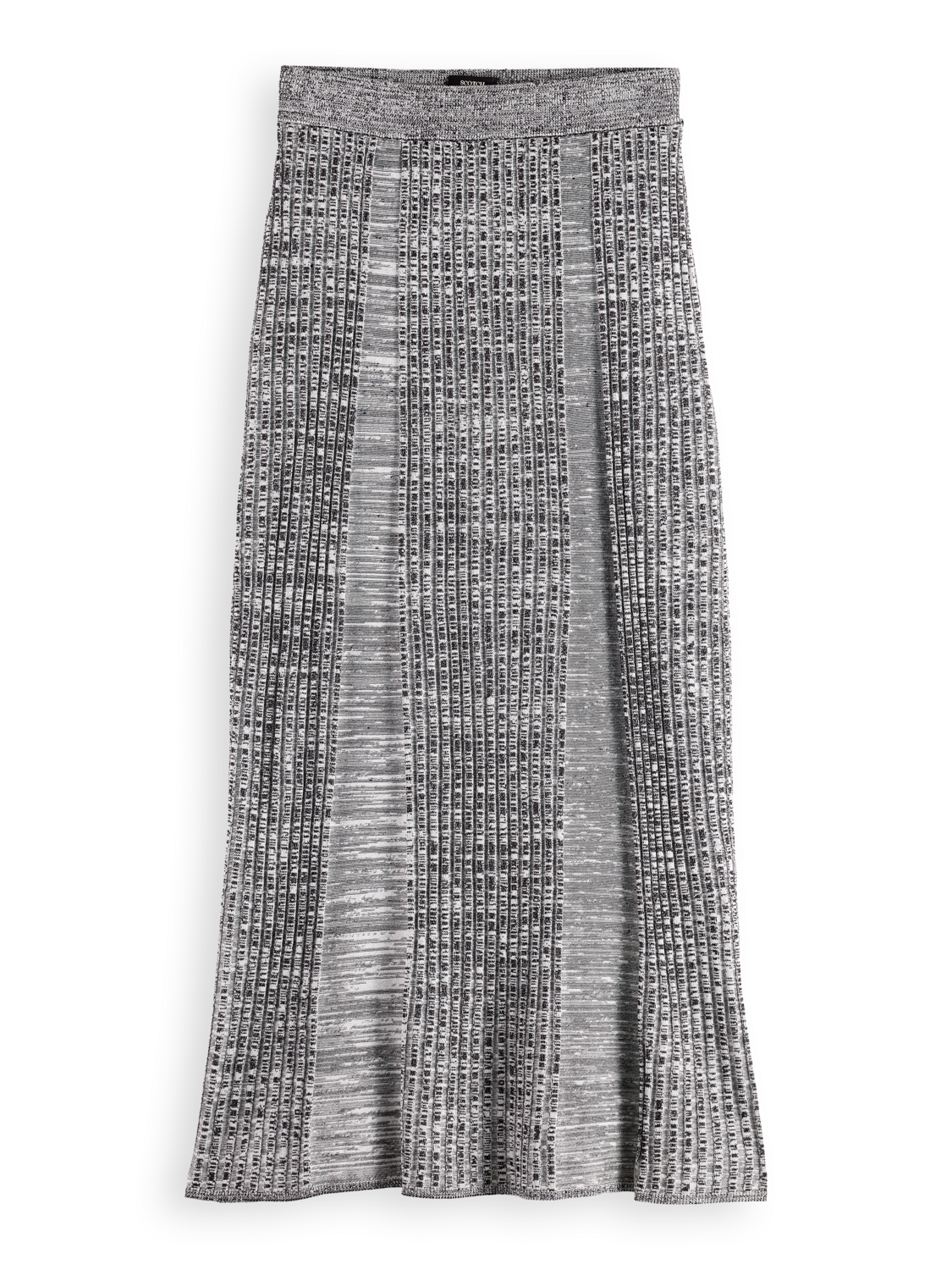 Maxi ribbed knitted skirt