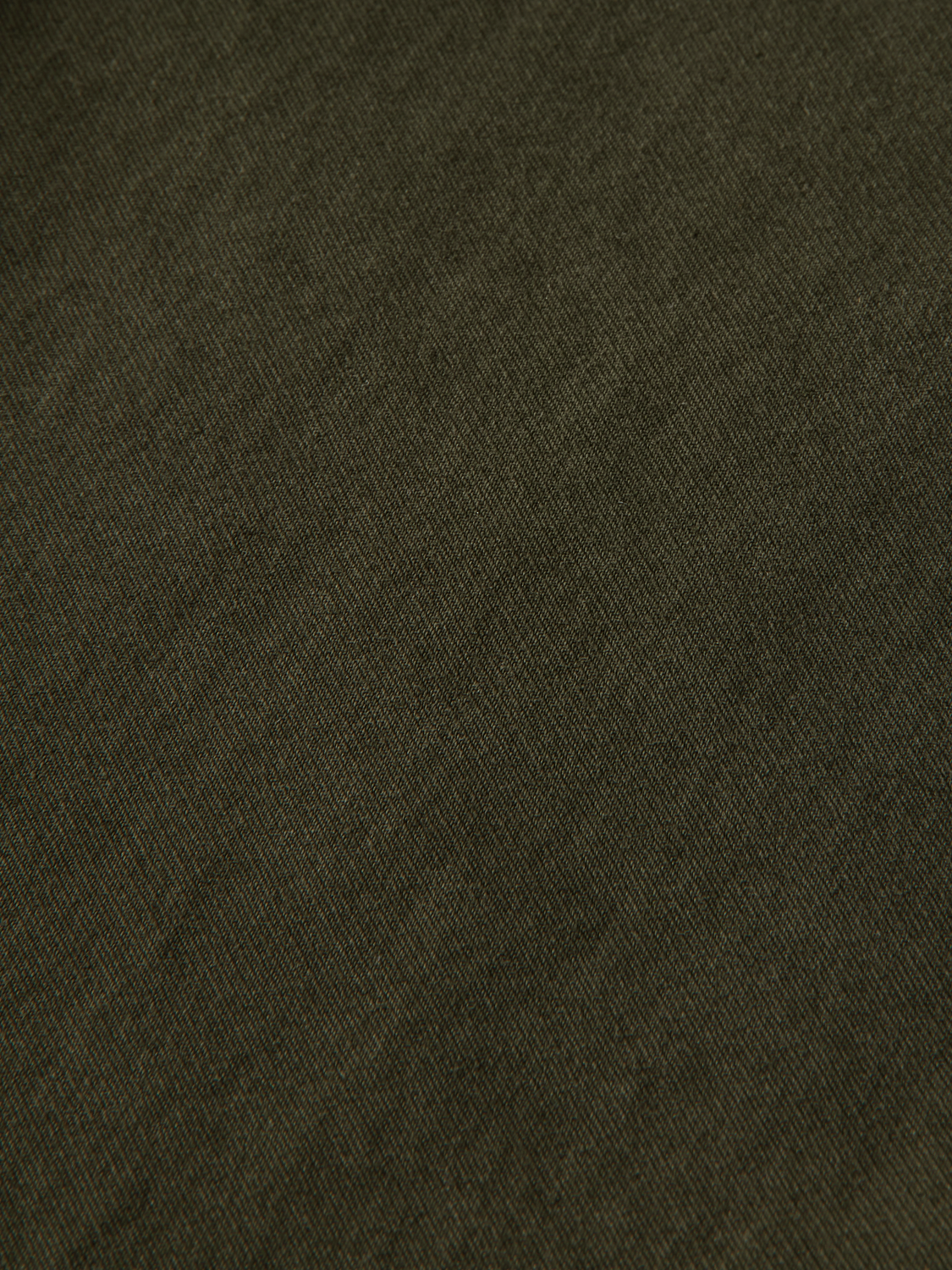 ESSENTIALS - STUART REGULAR SLIM-FIT CHINO