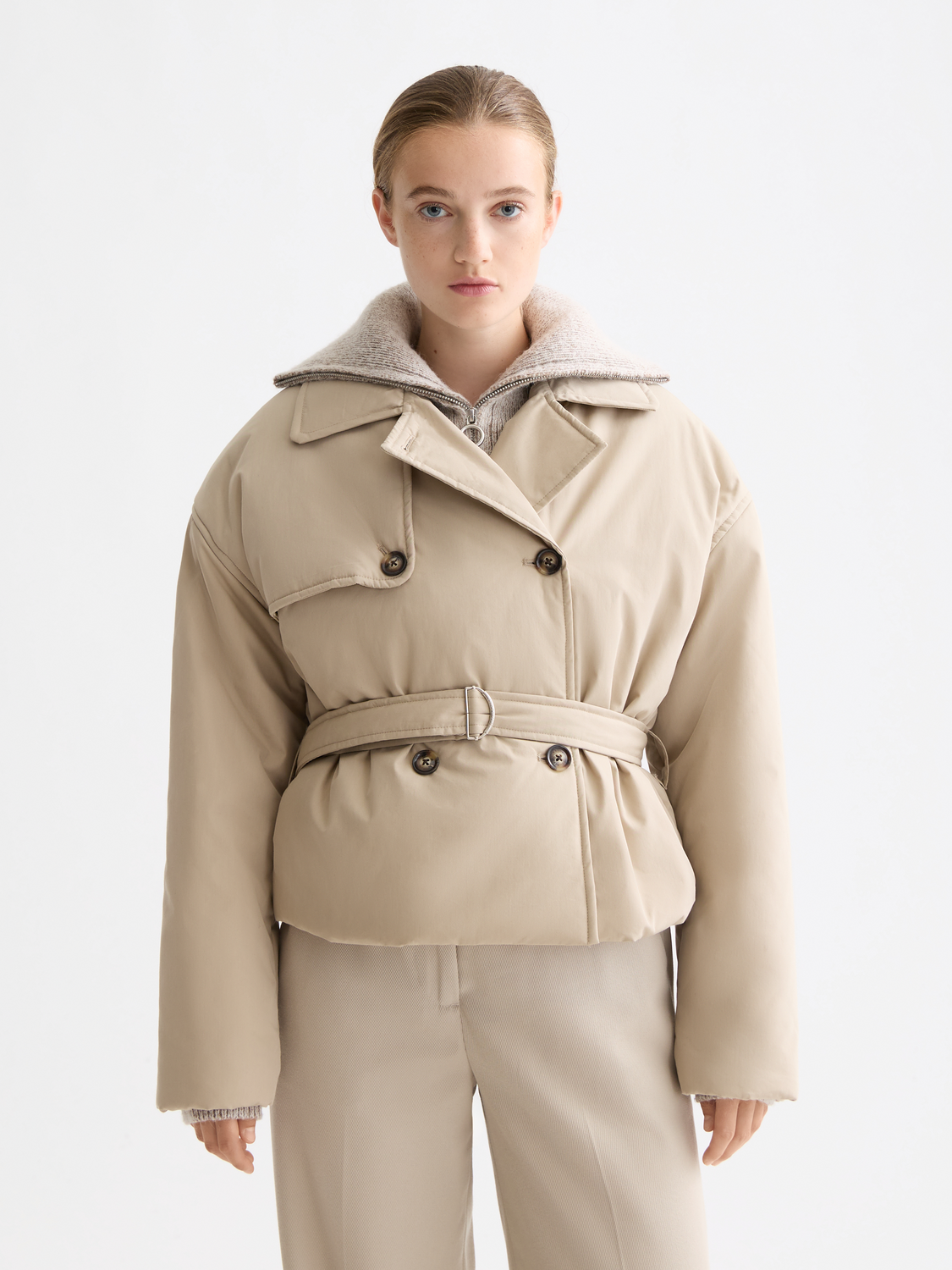 Lightweight padded poplin trench