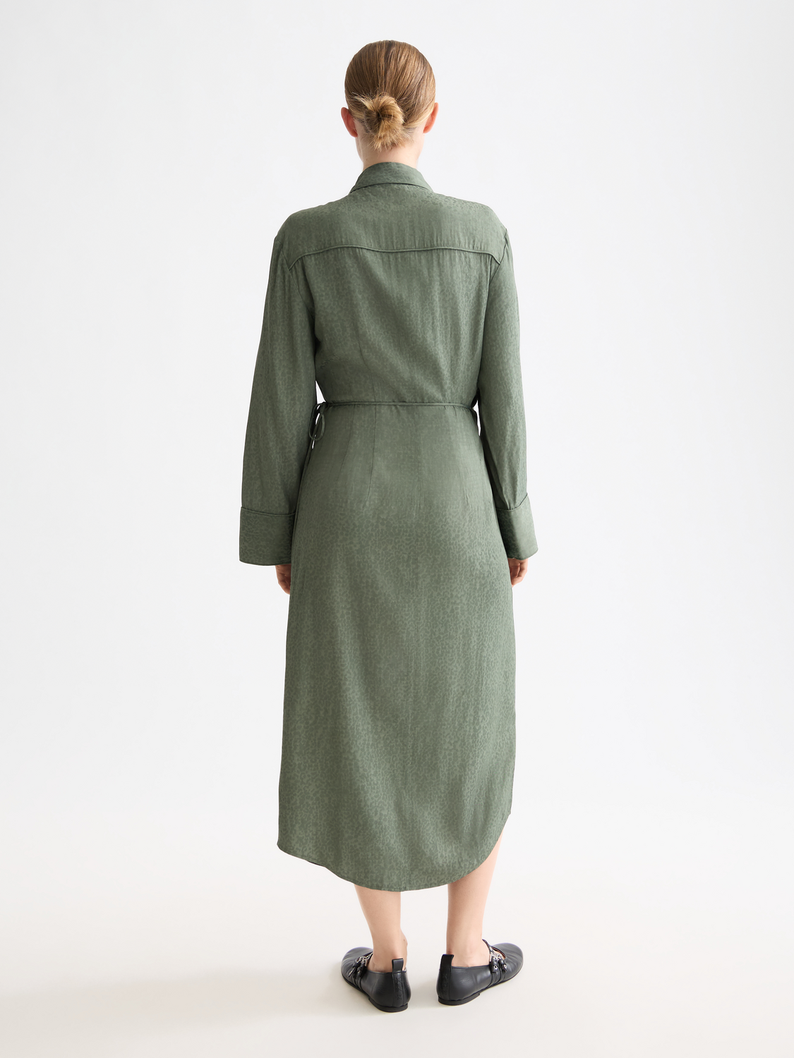 Draped midi wrapdress