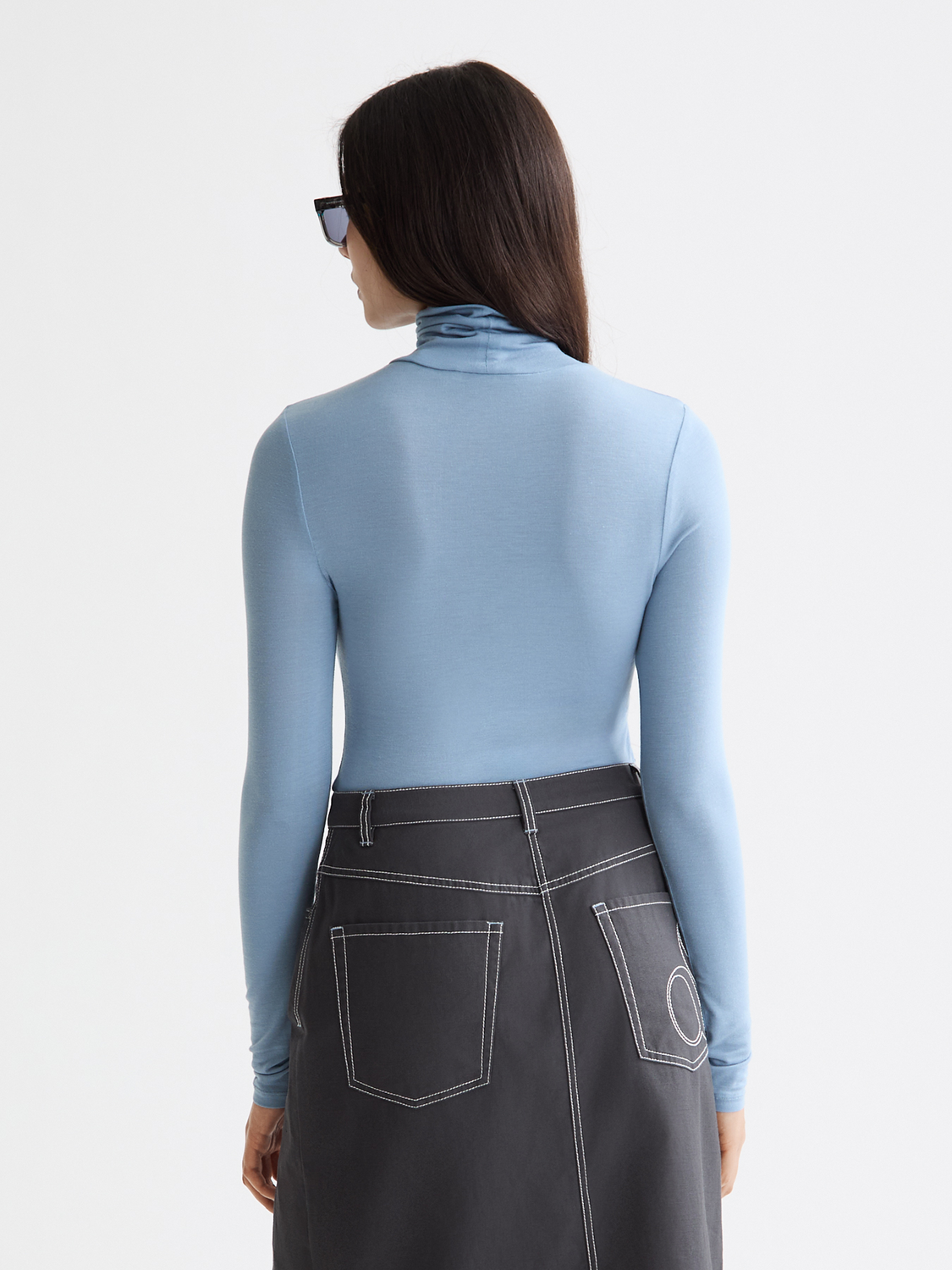 Roll up neck top