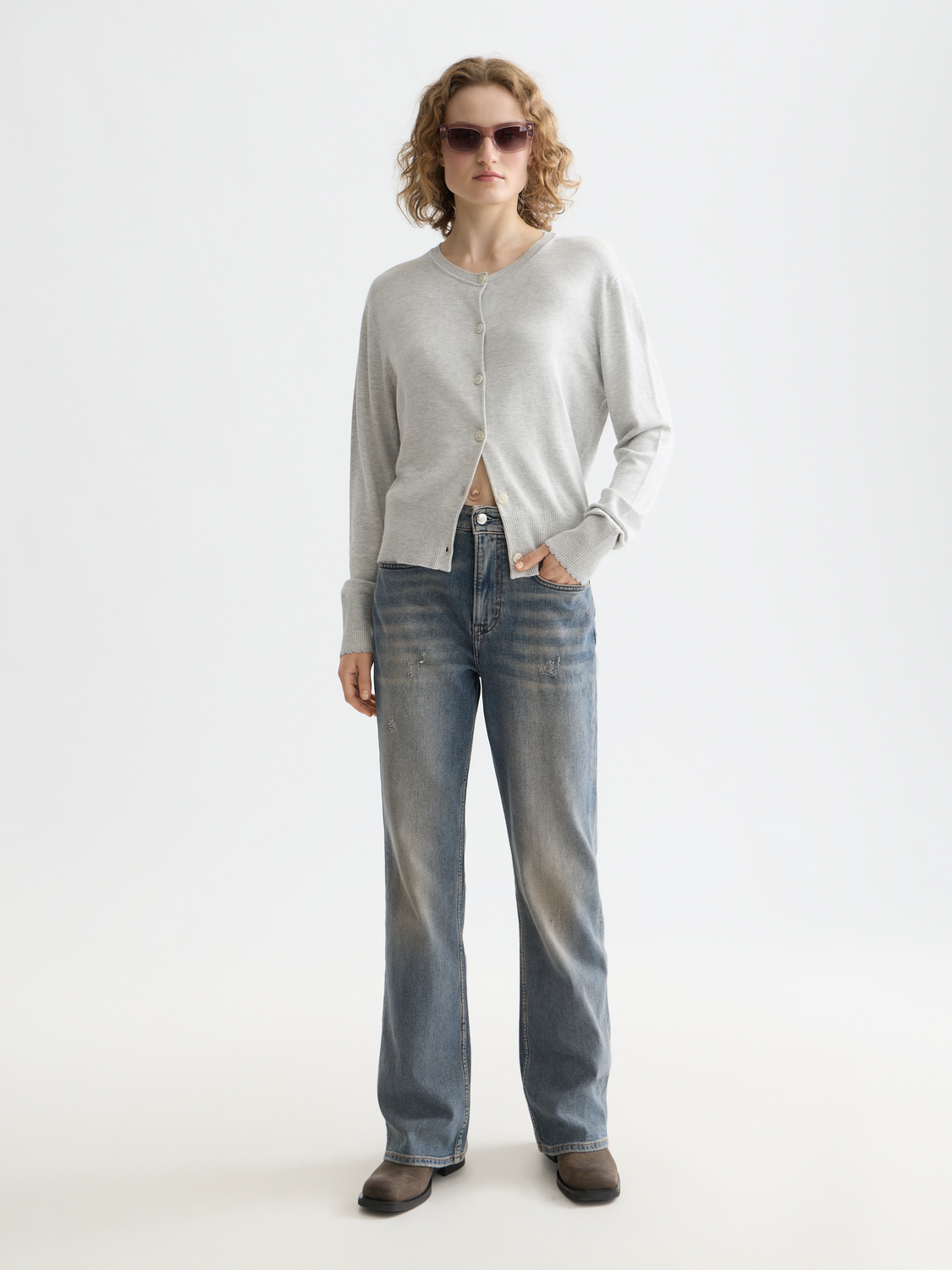 Crew neck relaxed cardigan