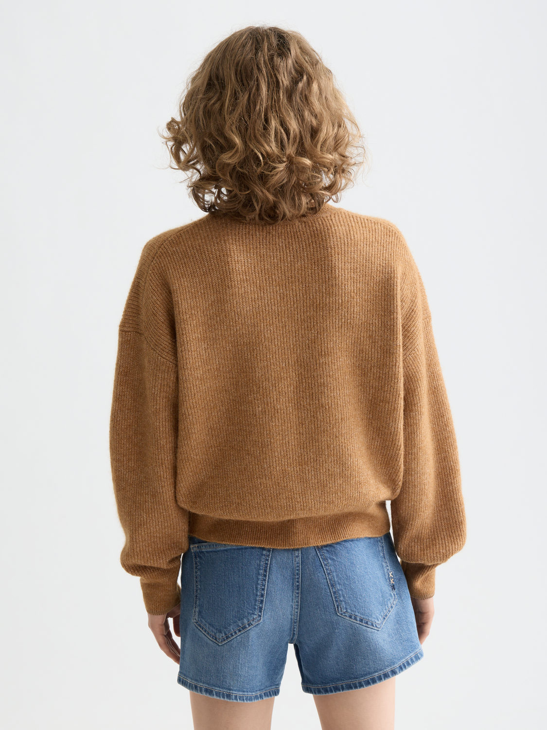 ESSENTIALS FUZZY CREW NECK PULLOVER