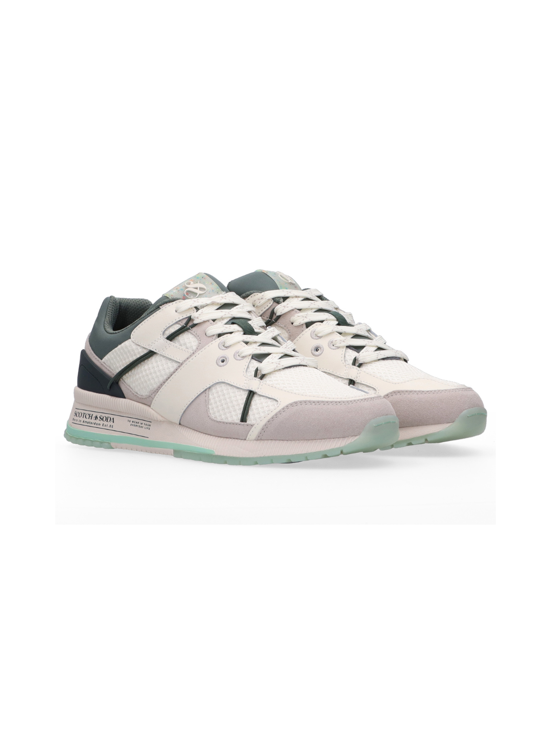 Vivex Sneakers