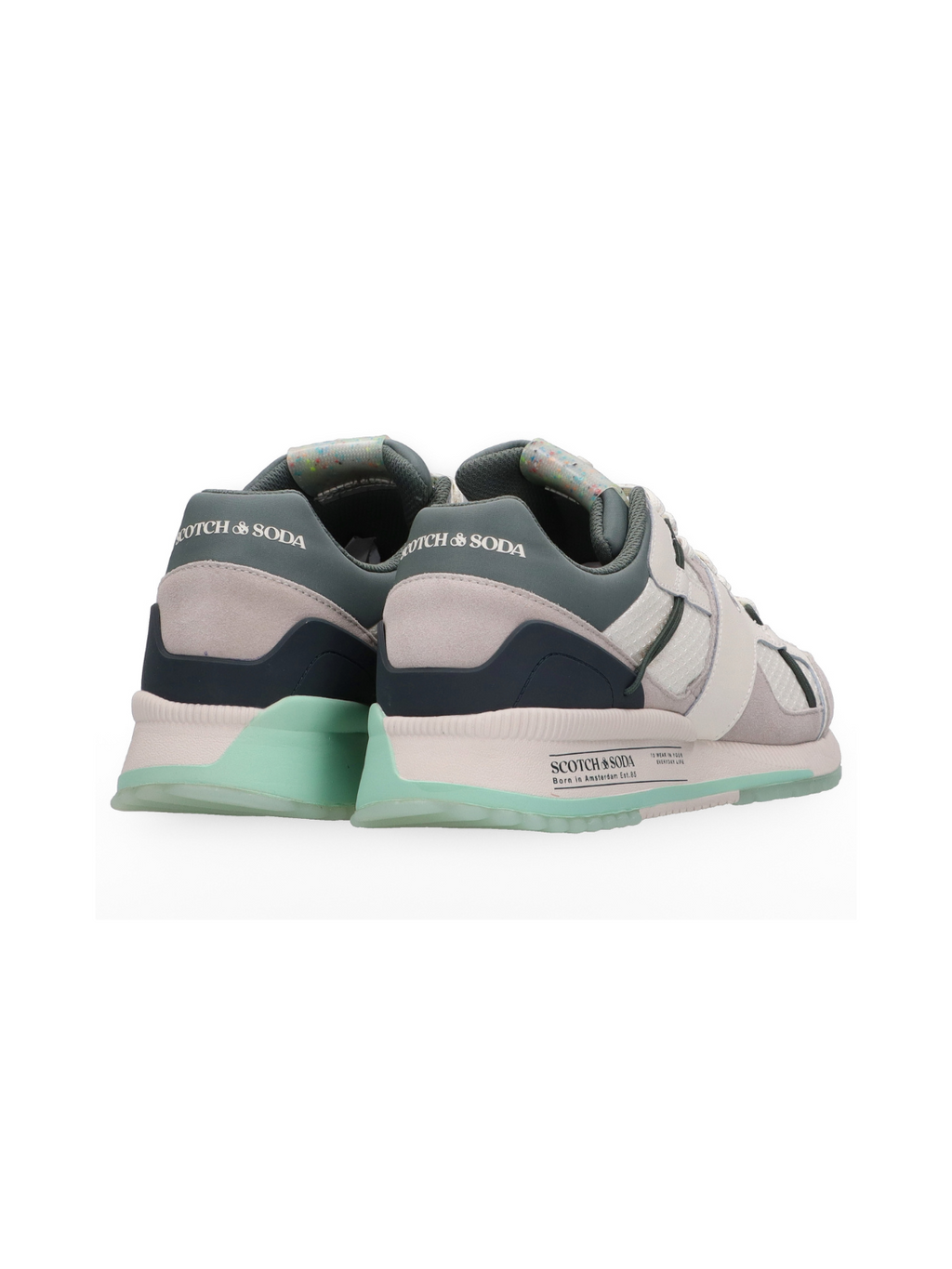 Vivex Sneakers