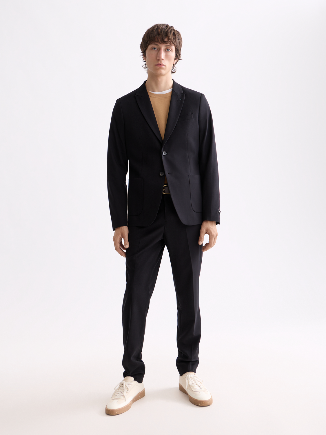 ESSENTIALS UNCONSTRUCTED PEAK LAPEL WOOL BLAZER - BLACK