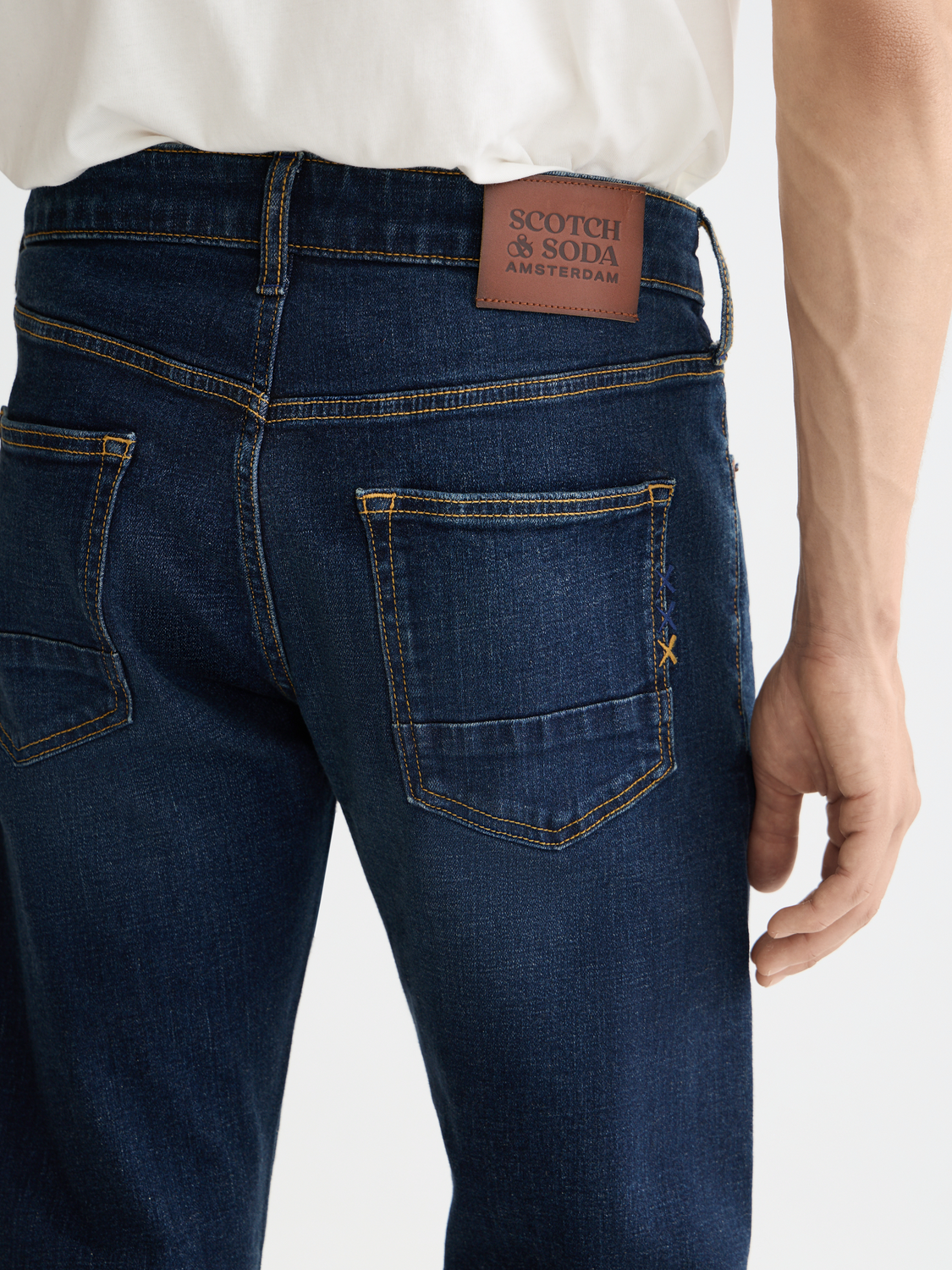 Scotch & Soda - Ralston Regular Slim Fit Jean in Classic Blue – Clothes Encounter