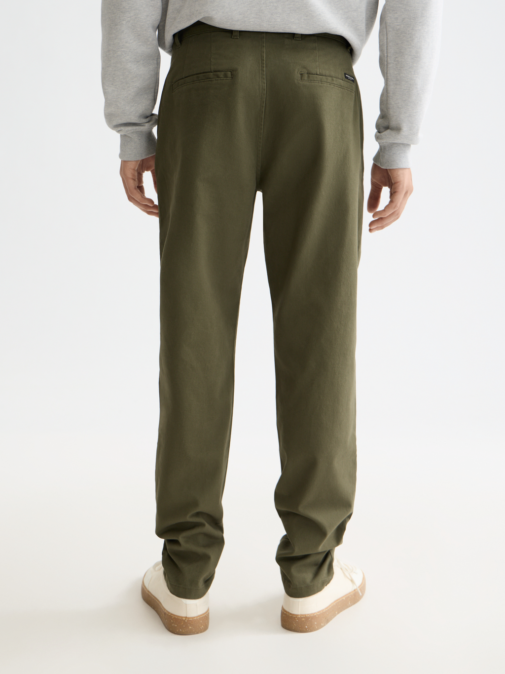Essentials STUART STRETCH COTTON CHINO - KHAKI