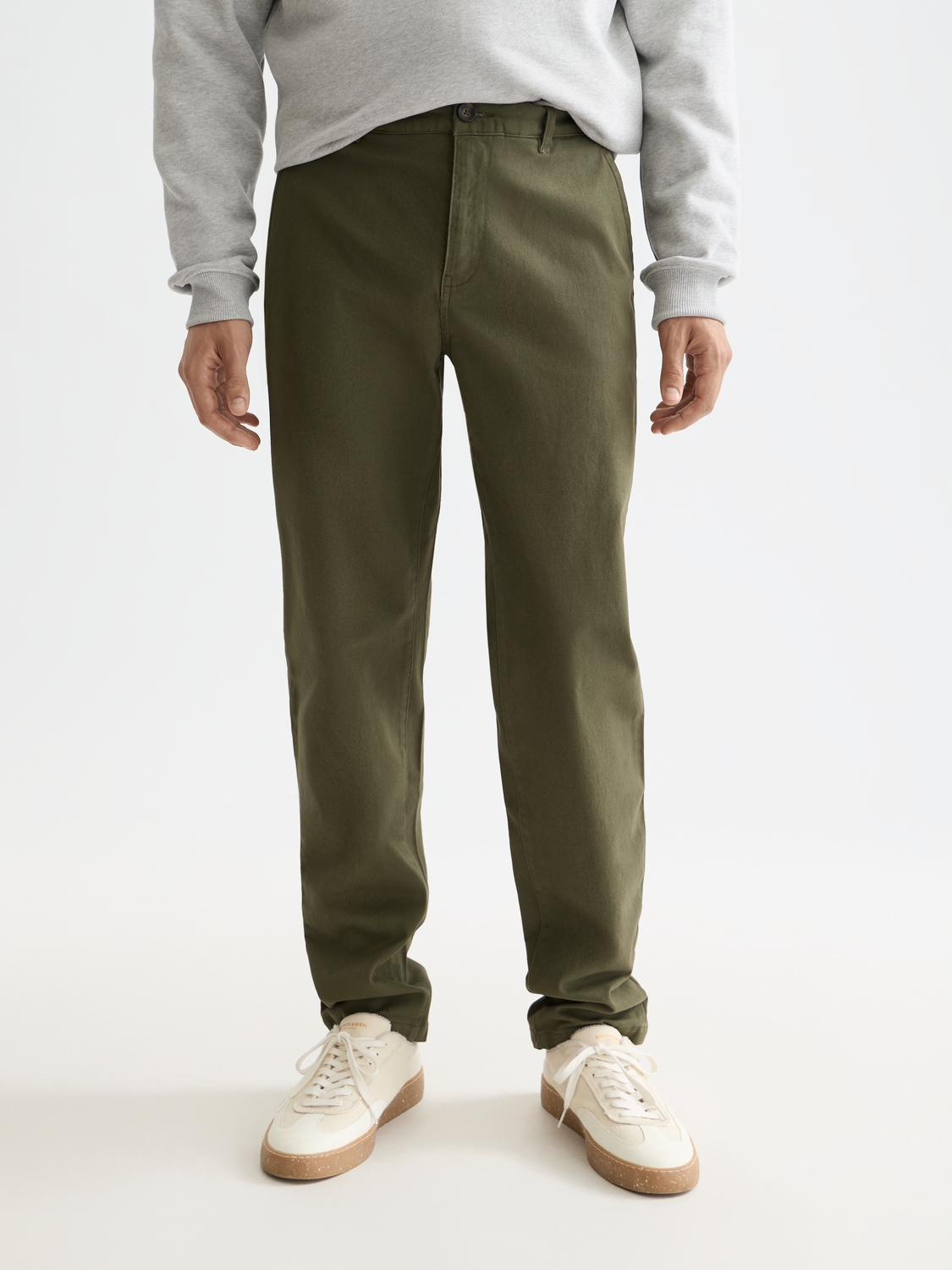 Essentials STUART STRETCH COTTON CHINO - KHAKI