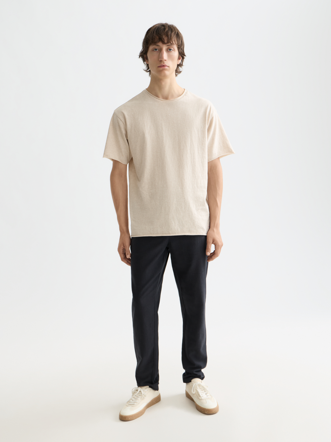 Essentials WARREN COTTON/LINEN TWILL JOGGER - BLACK