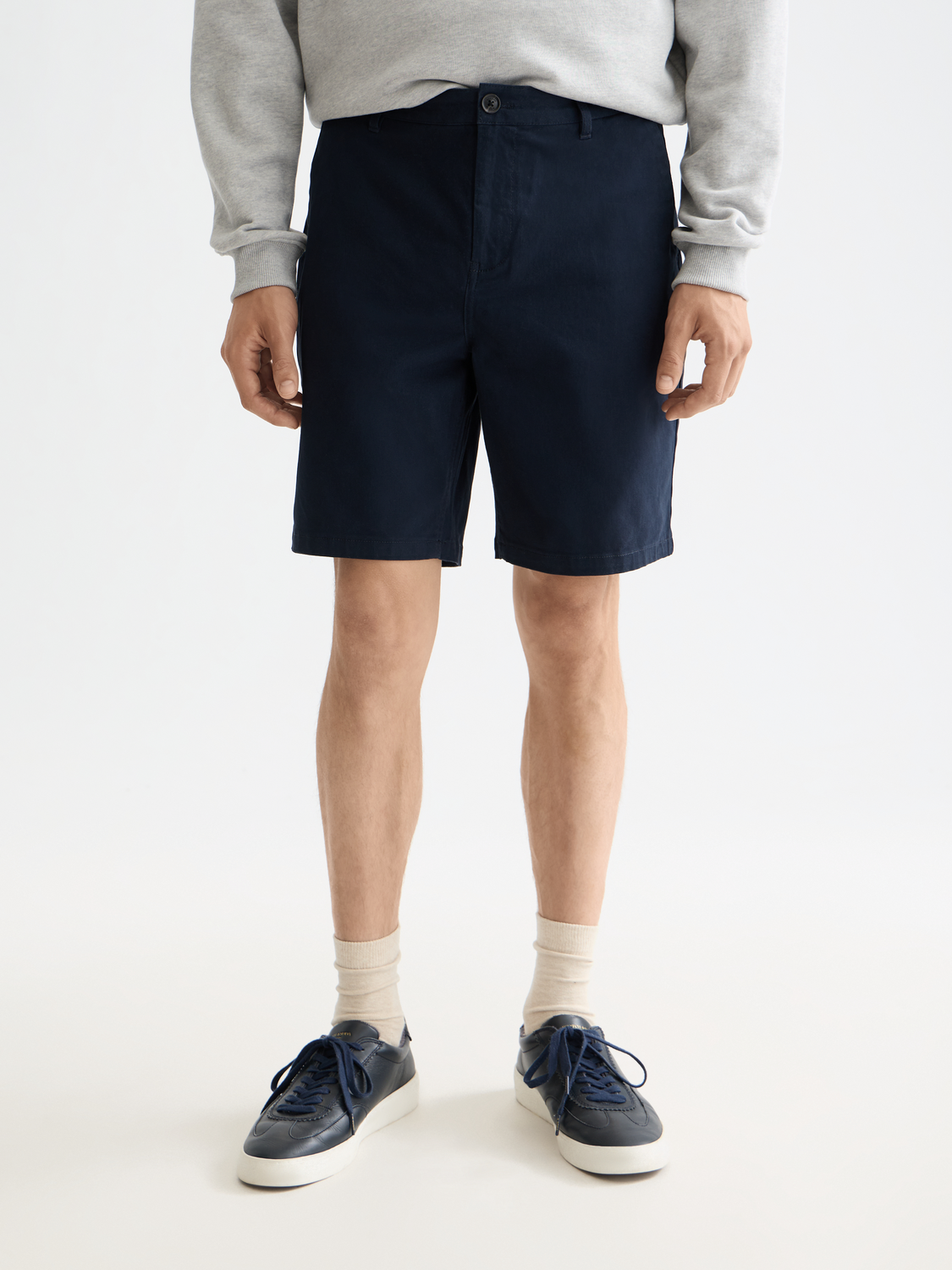 Essentials Stuart Cotton-blend twill regular short