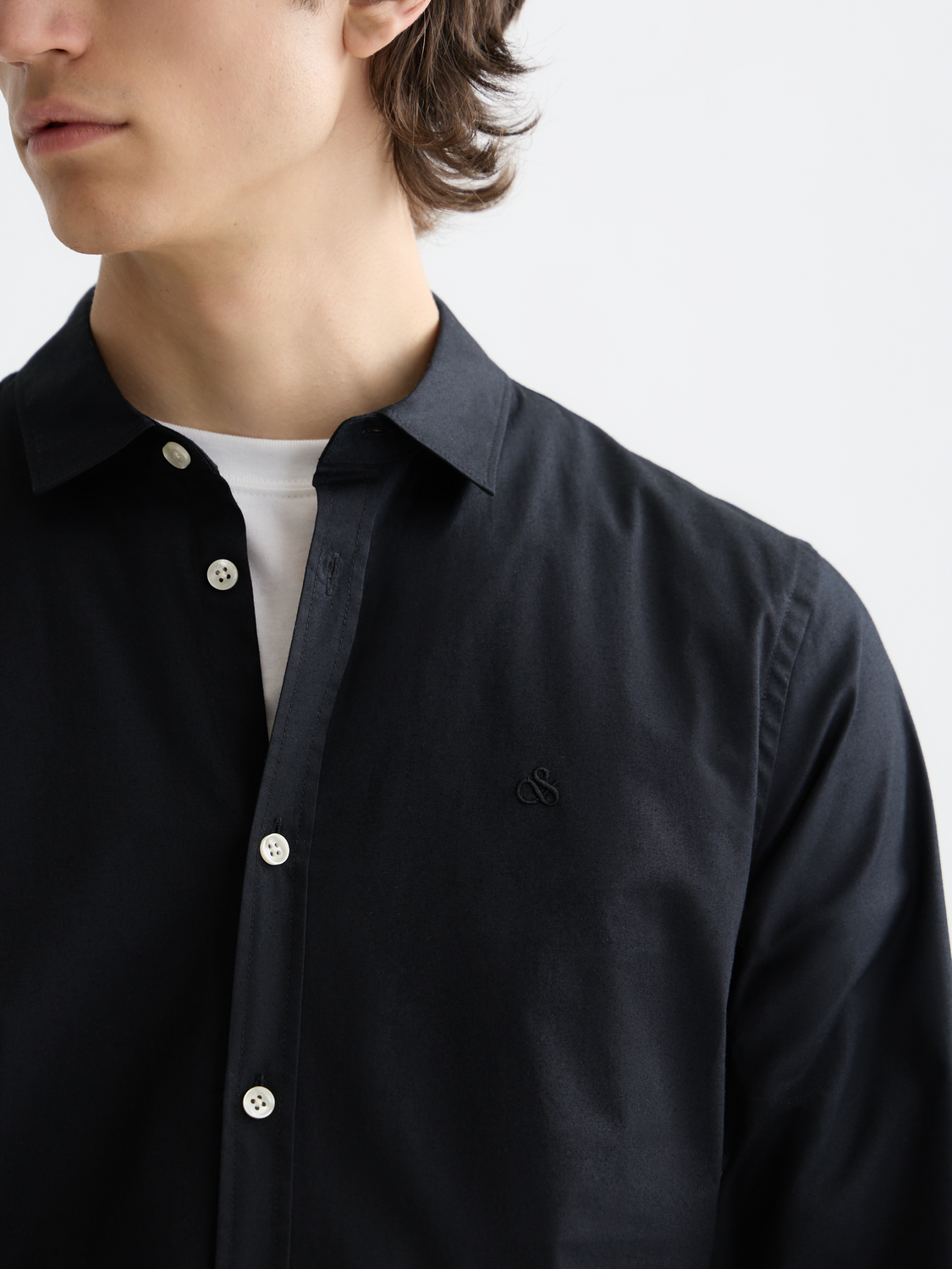Essentials POPLIN SOLID Shirt - BLACK