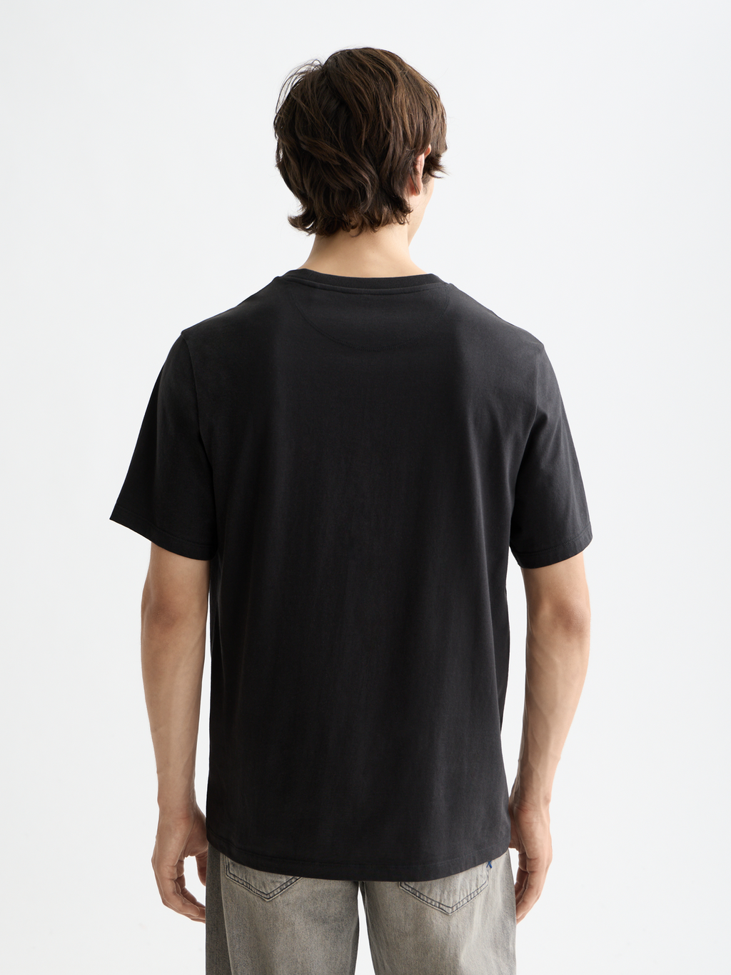 ESSENTIALS LOGO T-SHIRT - BLACK