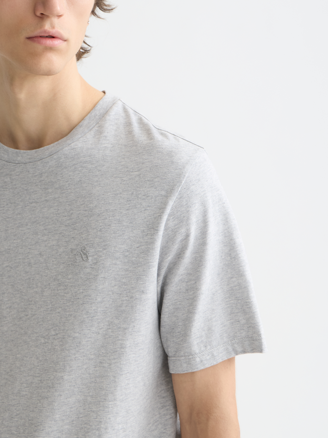ESSENTIALS LOGO T-SHIRT - GREY MELANGE