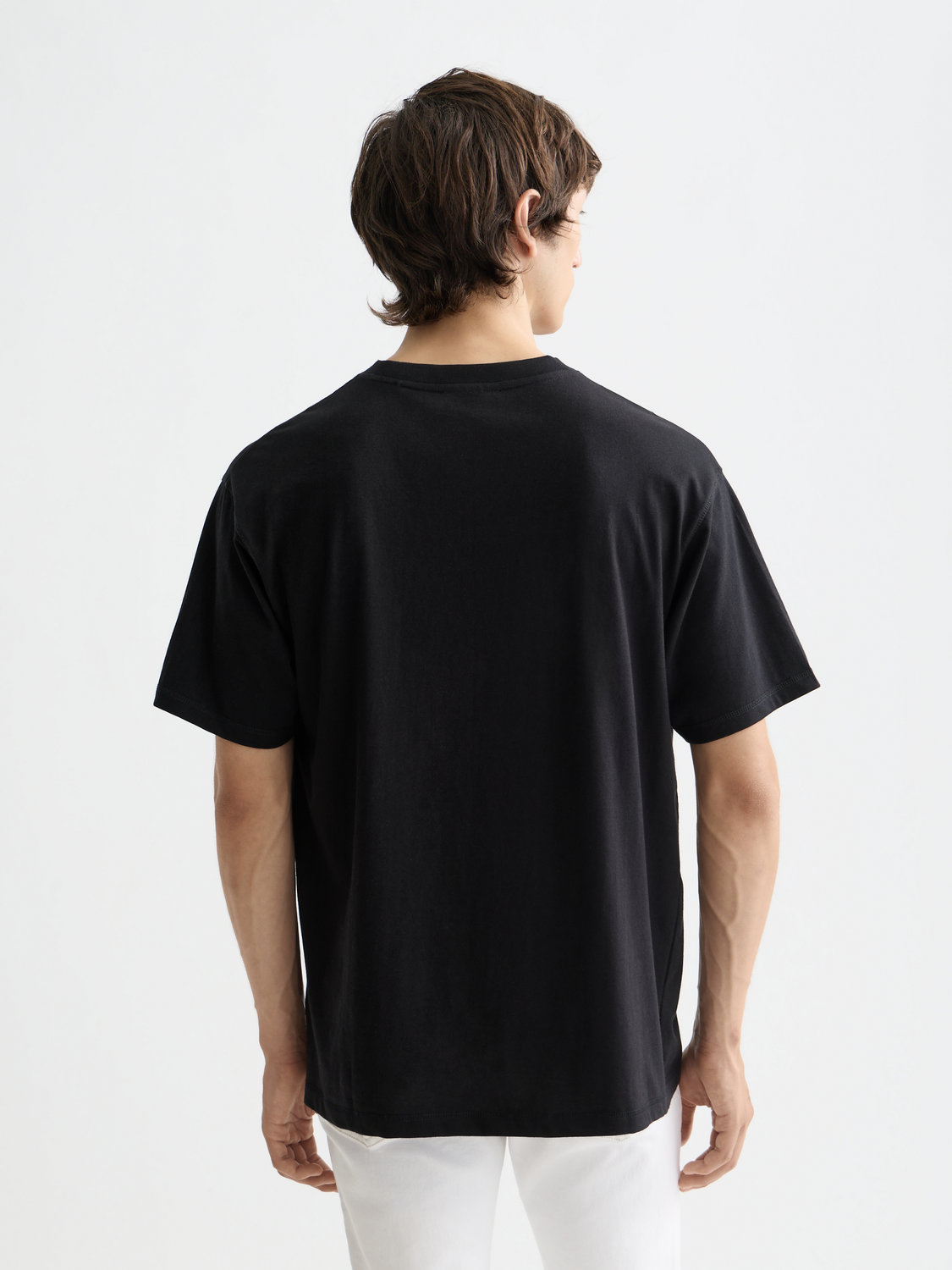 Essentials LOGO FRONT CHEST T-SHIRT - BLACK