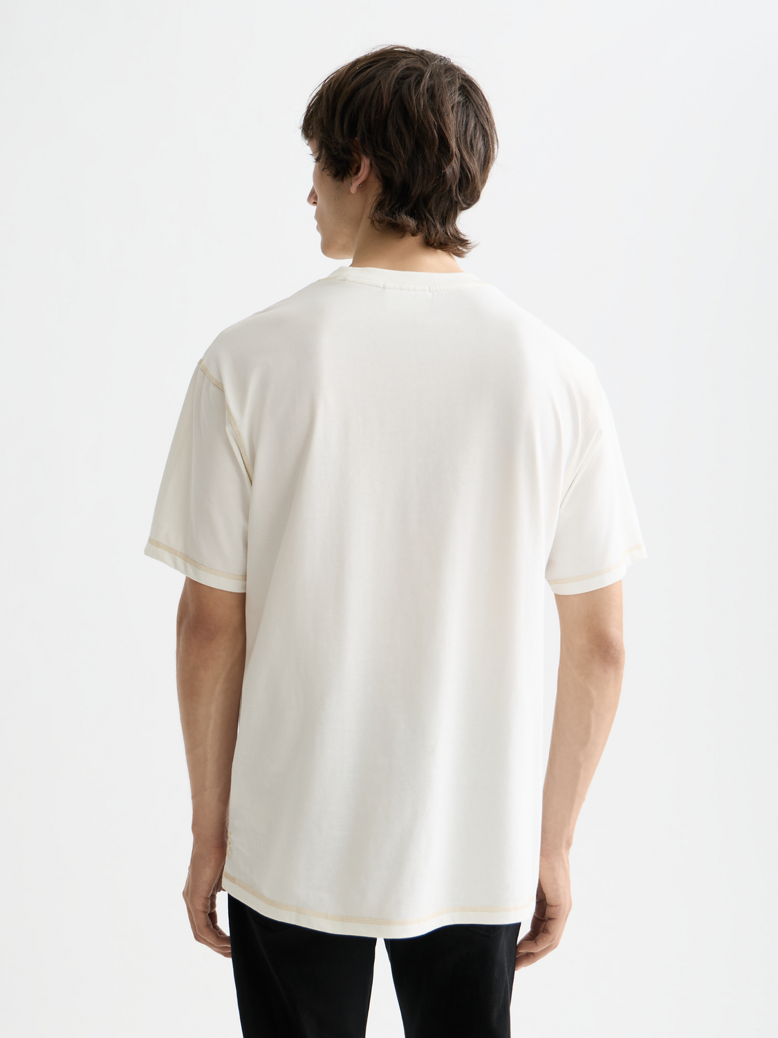 Essentials LOGO FRONT CHEST T-SHIRT - OFF WHITE