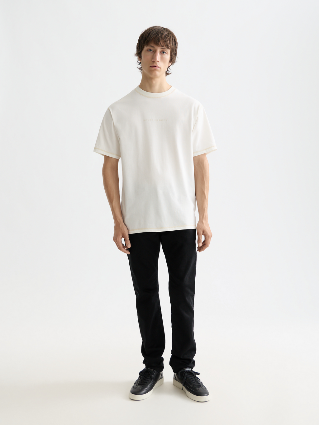Essentials LOGO FRONT CHEST T-SHIRT - OFF WHITE