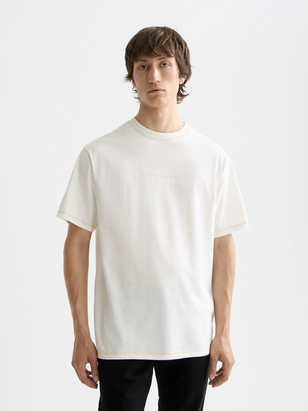 Essentials LOGO FRONT CHEST T-SHIRT - OFF WHITE
