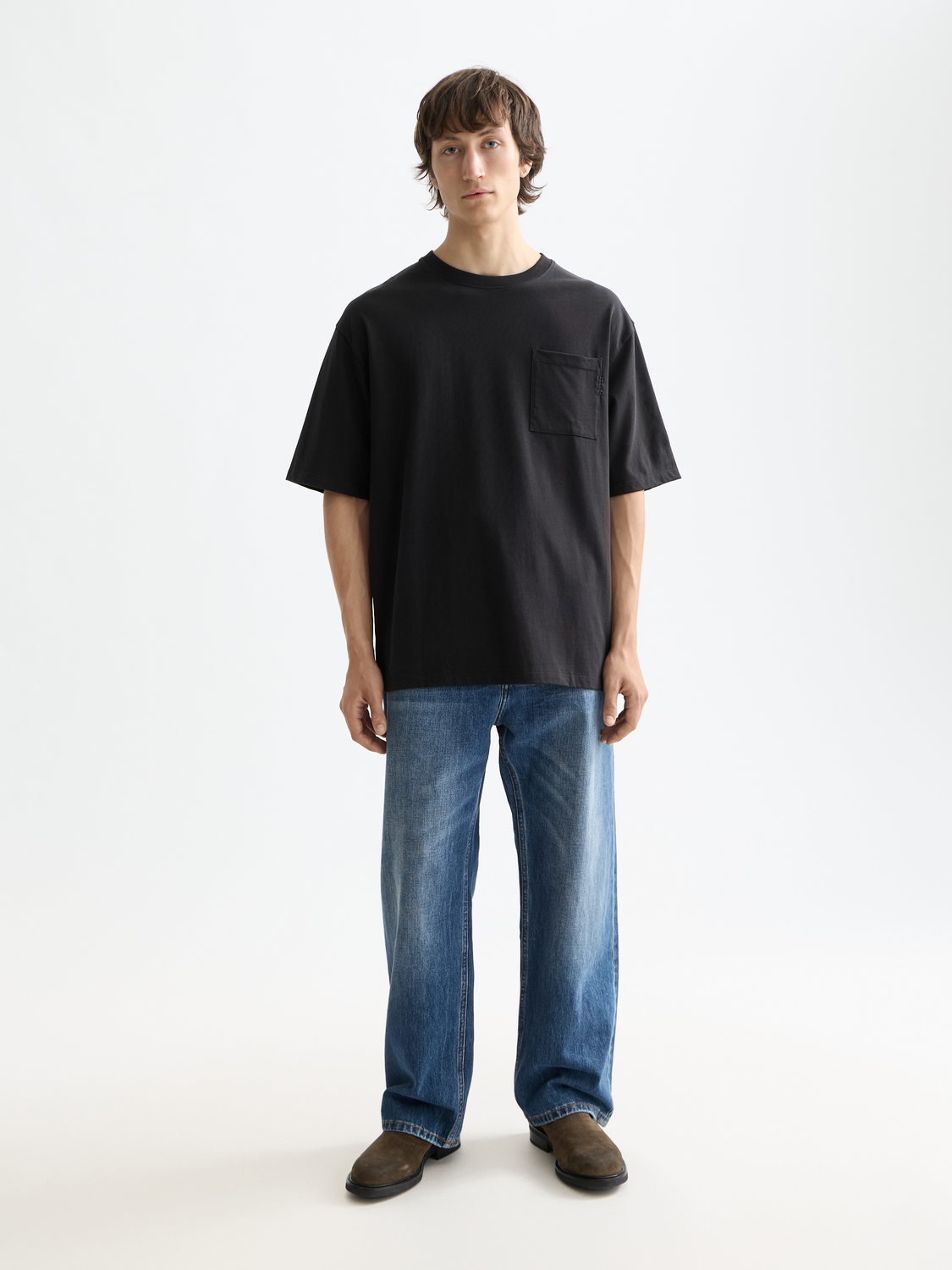 Core - T-Shirt mit 3 Kreuzen und lockerer Passform und Tasche