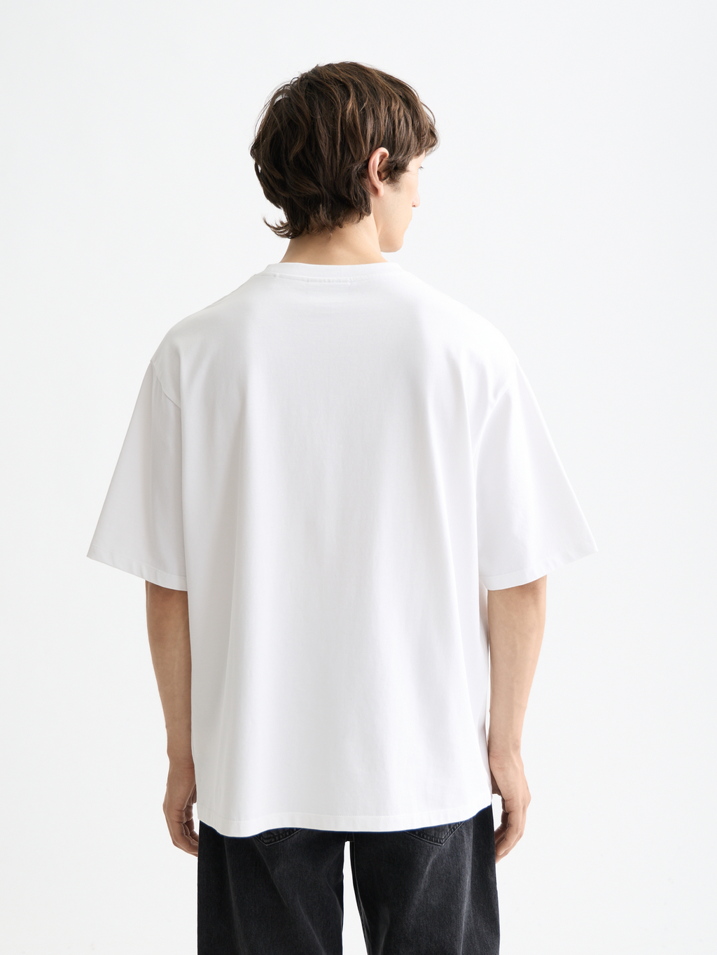 Core - T-Shirt mit 3 Kreuzen und lockerer Passform und Tasche