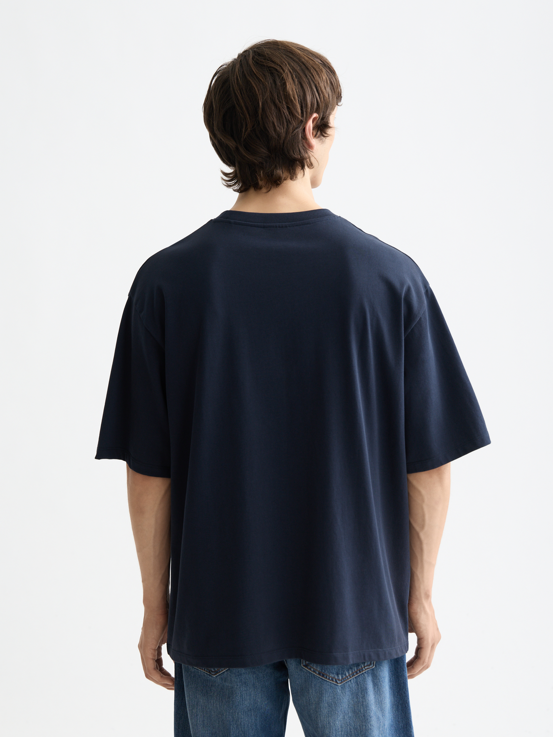 Core - T-Shirt mit 3 Kreuzen und lockerer Passform und Tasche