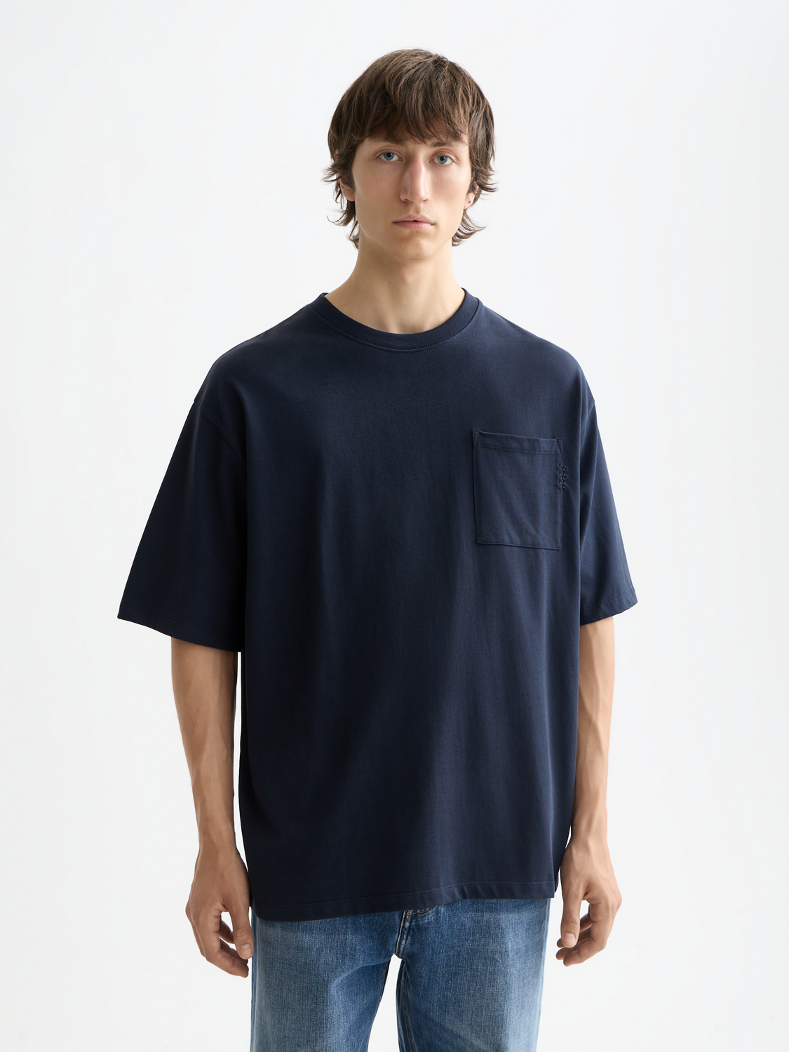 Core - T-Shirt mit 3 Kreuzen und lockerer Passform und Tasche