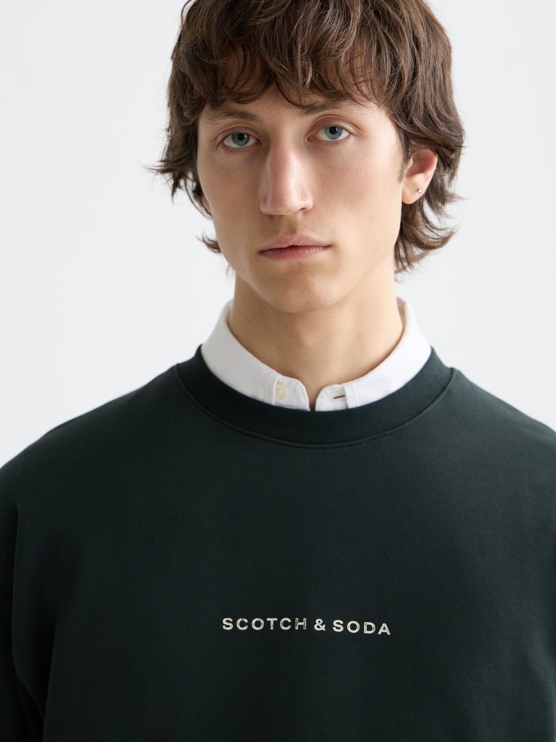 Essentials LOGO FRONT CHEST SWEATSHIRT - GRACHTEN GREEN