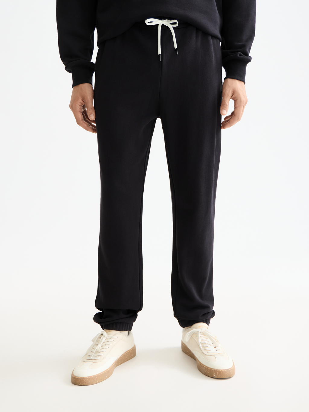 Essentials LOGO SWEATPANT - BLACK