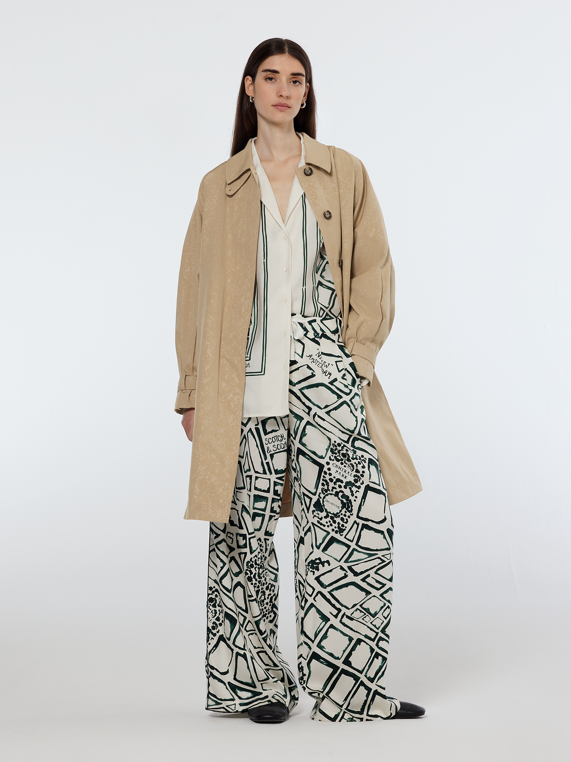 Floral embossed carcoat
