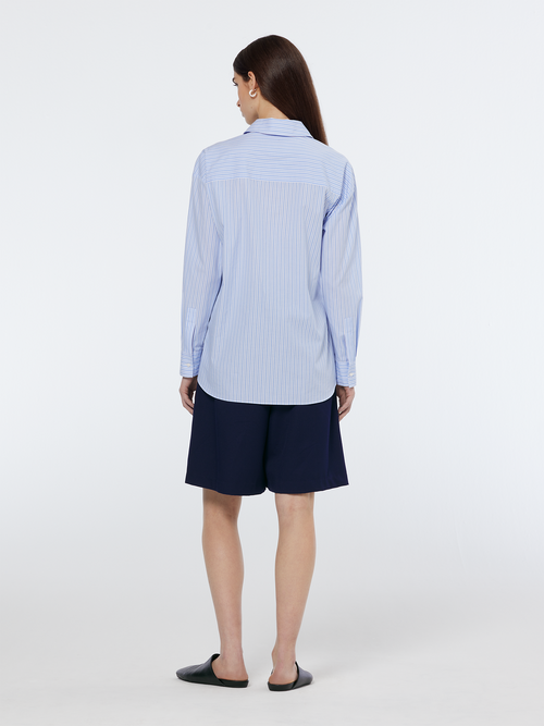 Gabardine twill A-line pleat front short