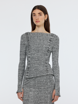 Ribbed knitted pullover